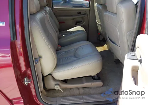 2005 Chevrolet Suburban 1500 Z71 из США, поврежденный, VIN 3GNEC16ZX5G223326